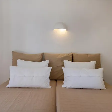 Nicolia Sea View, Jacuzzi, Walk To Centre