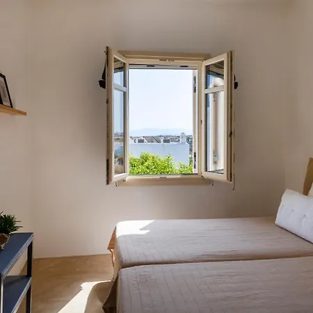 Nicolia Sea View, Jacuzzi, Walk To Centre Appartamento Naoussa