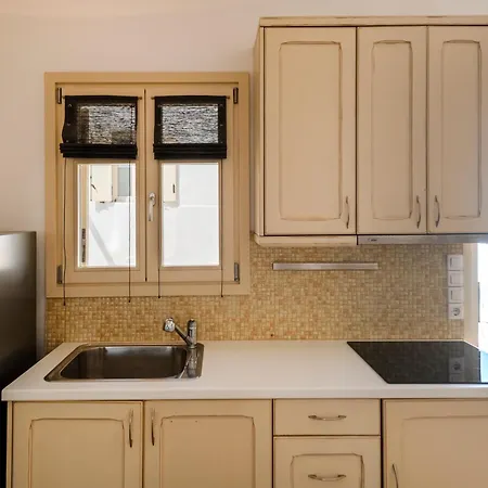 דירה Nicolia Sea View, Jacuzzi, Walk To Centre