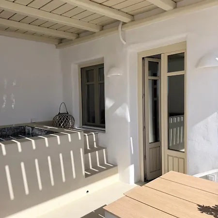 Appartamento Nicolia Sea View, Jacuzzi, Walk To Centre Naoussa